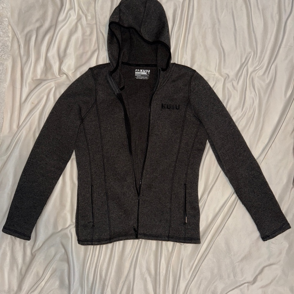 KUIU Women’s Base Camp Hooded Jacket - Medium